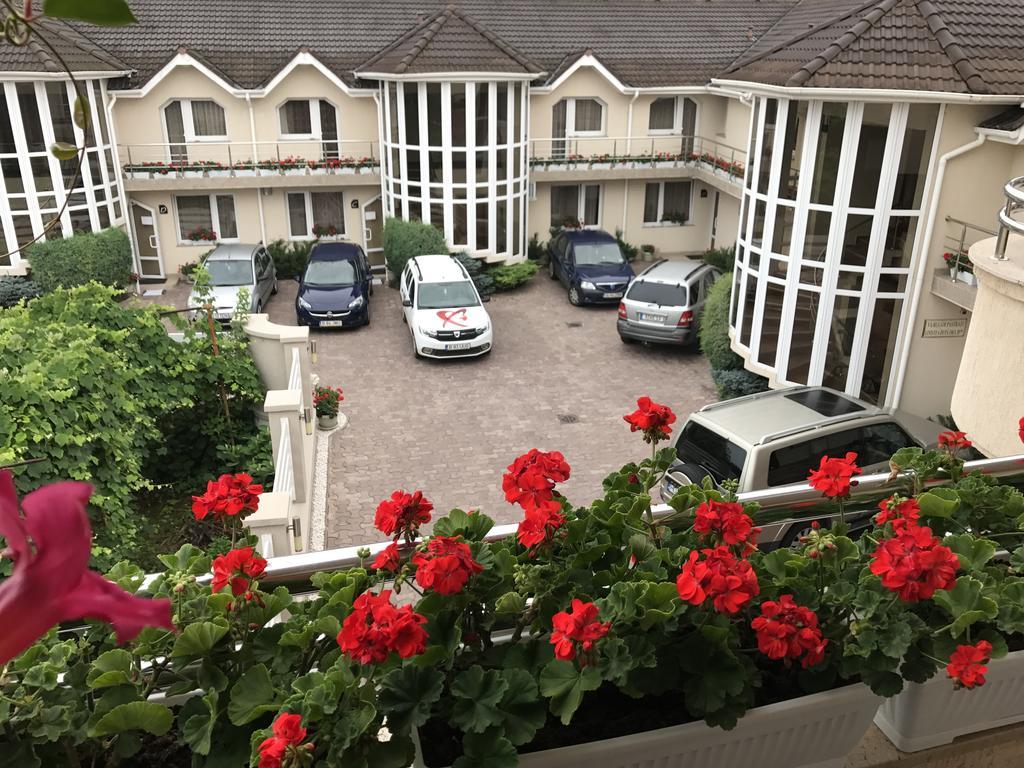 Villa Brussels Deva Exterior foto